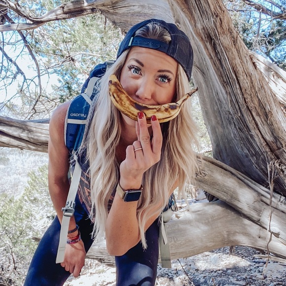 Meet your Posher, Megan - Picture 2 of 2